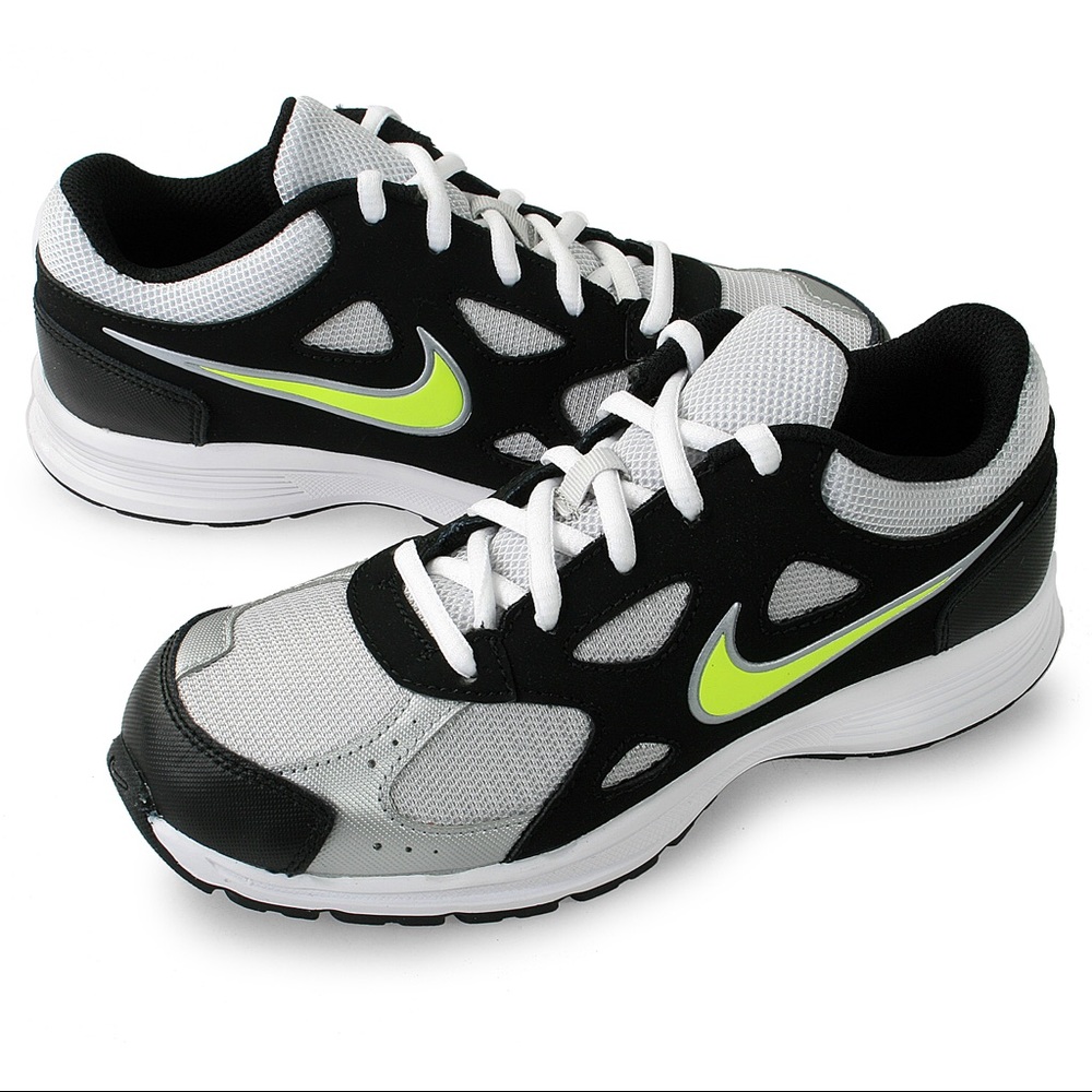 Nike Advantage Runner 2